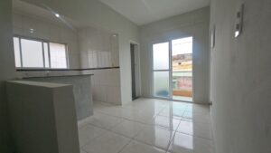 Casa sobreposta alta no Tupiry 220 Mil