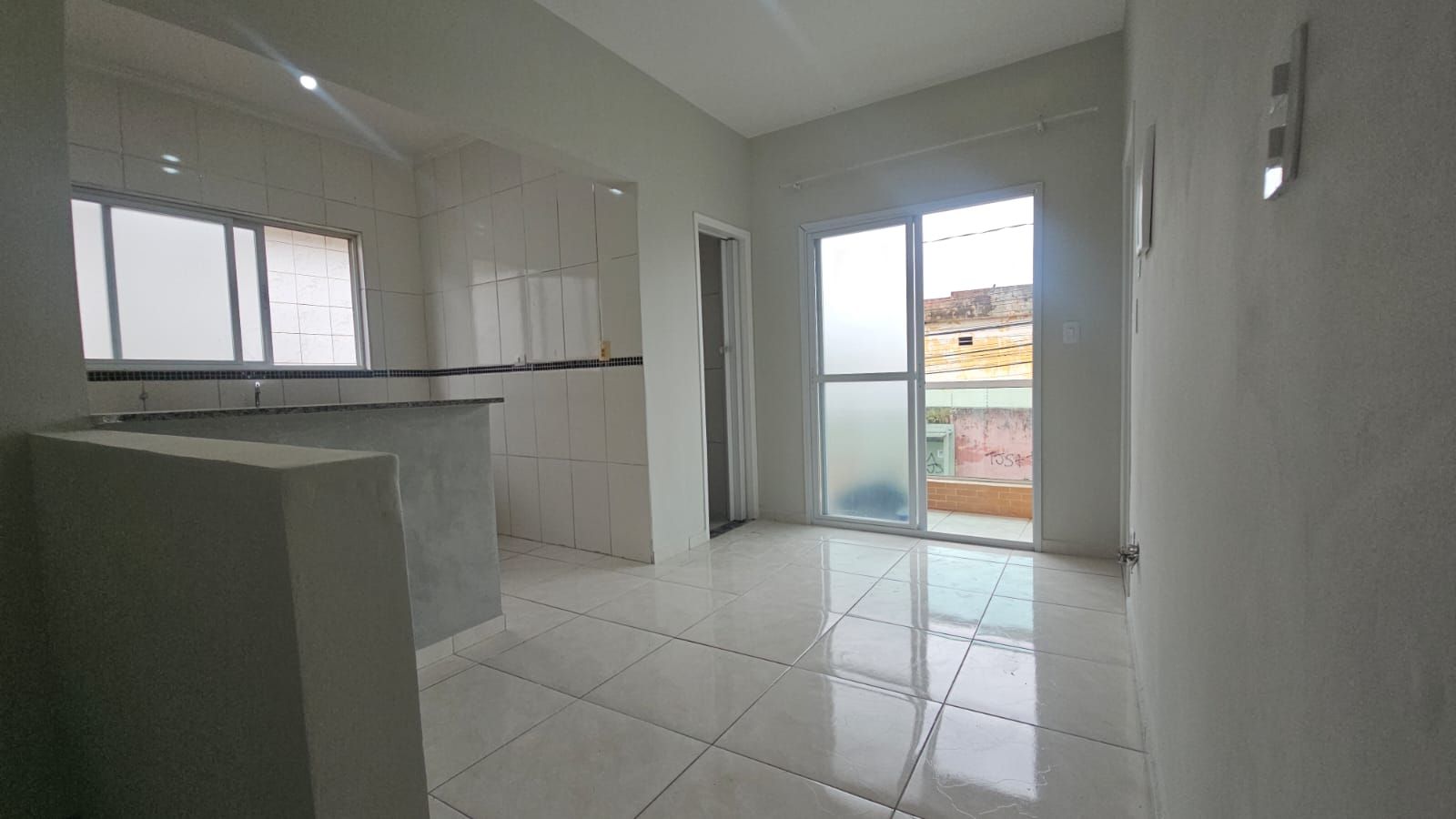Casa sobreposta alta no Tupiry 220 Mil