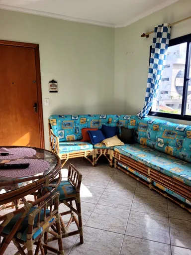 Aluga-se apartamento de 1 Dormitório na Tupi 2000 Reais