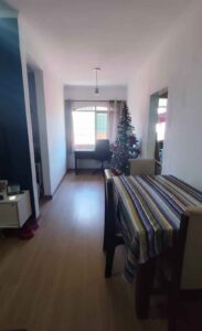 Apartamento de 2 dormitórios na Tupi 270 mil