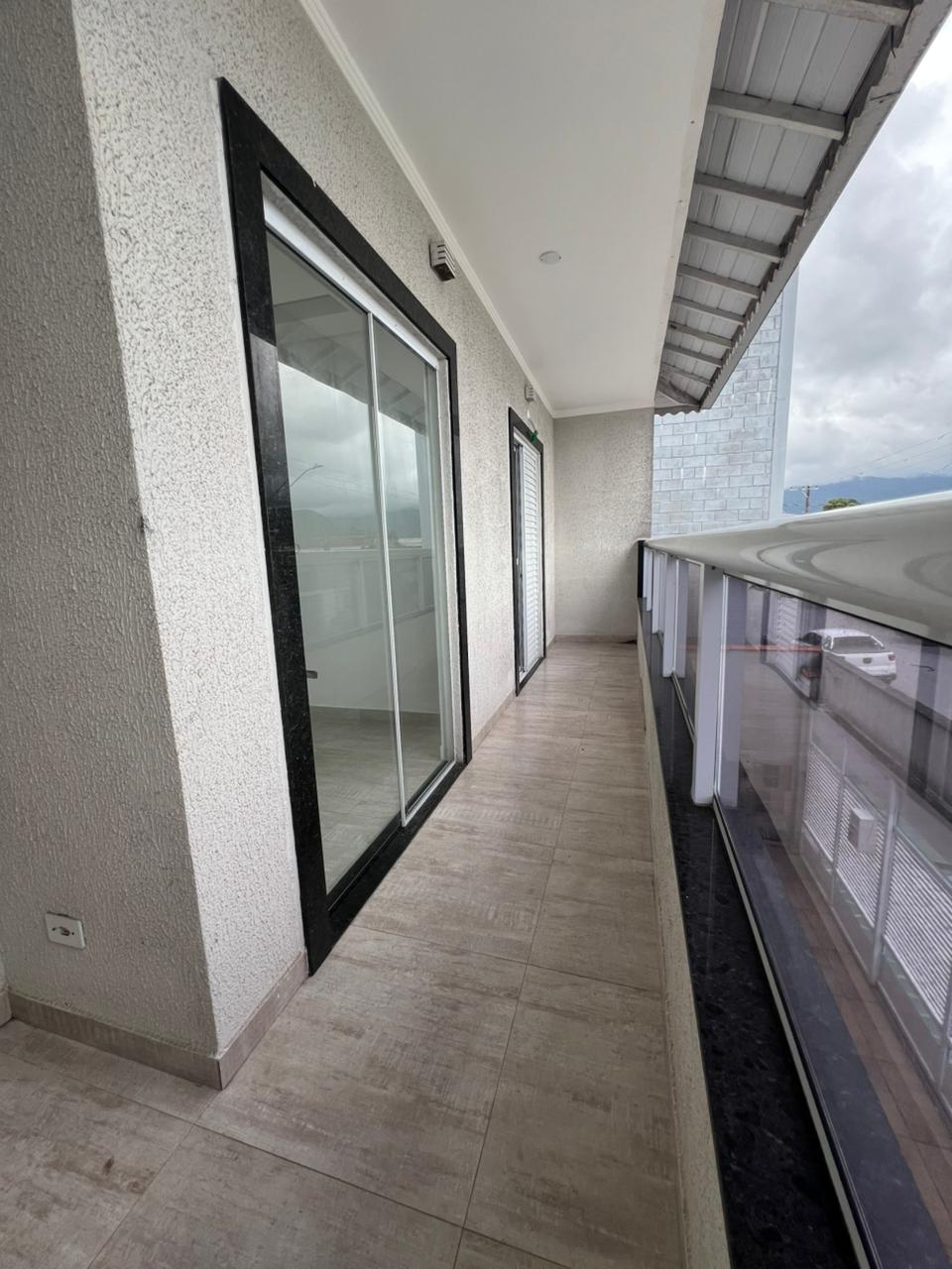 Casa sobreposta em condomínio no Jardim Melvi 250 mil