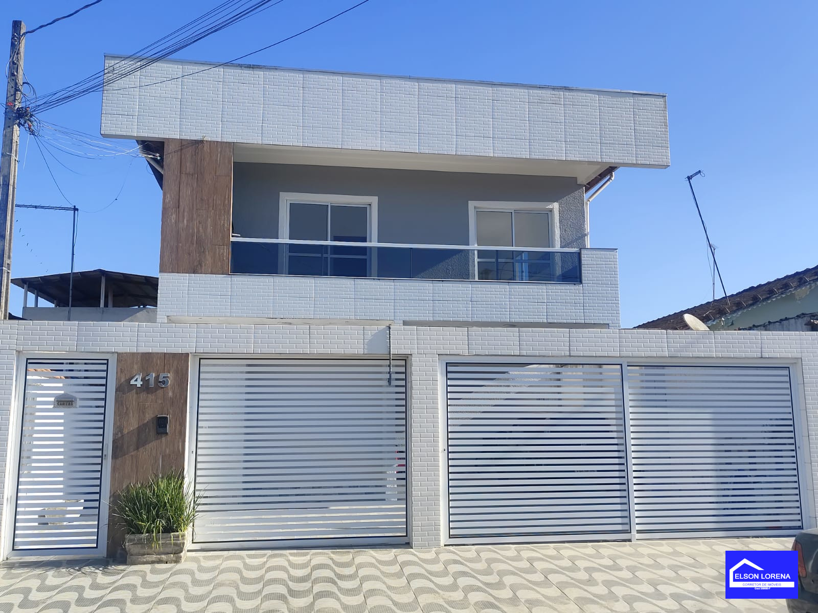 Casa com sacada de 2 dormitórios no Jardim Princesa 275 Mil